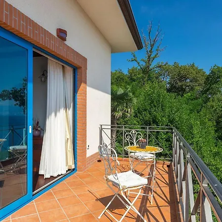 Salvia Holiday home *